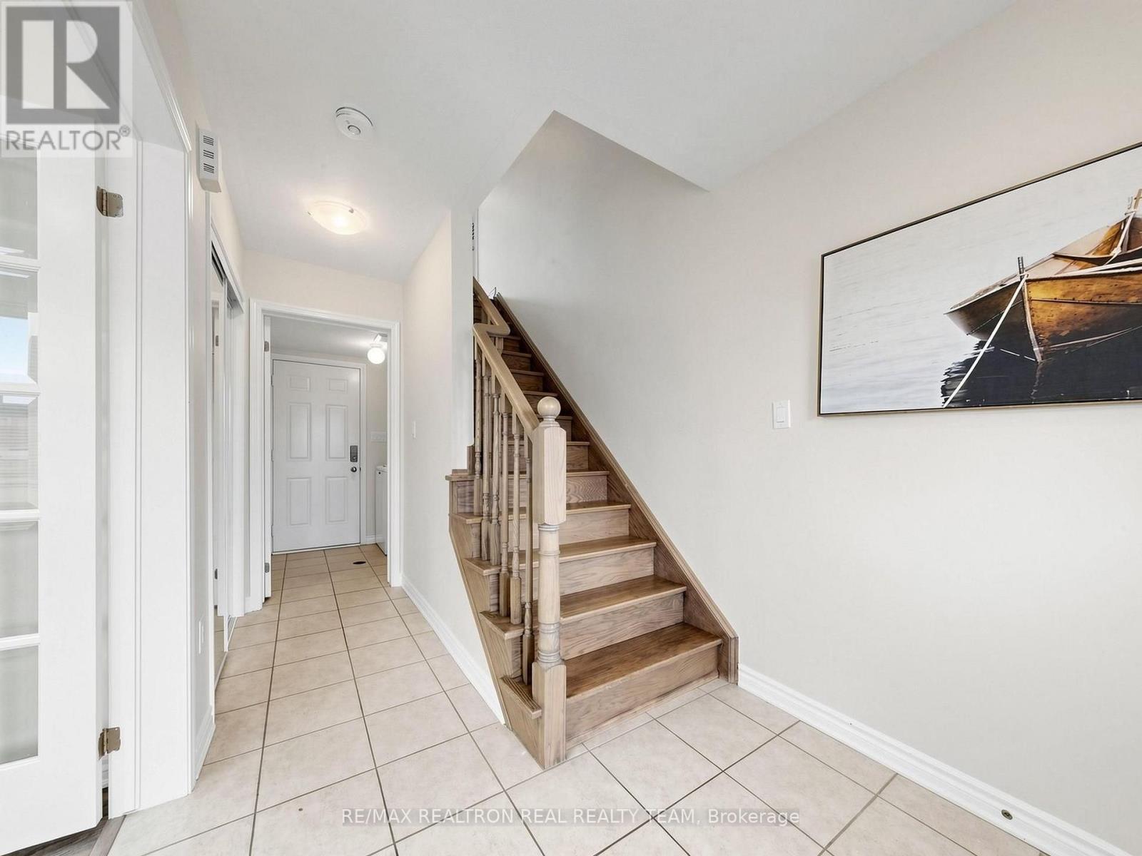 2708 Burkholder Drive, Pickering, Ontario  L1X 0G2 - Photo 23 - E13673070