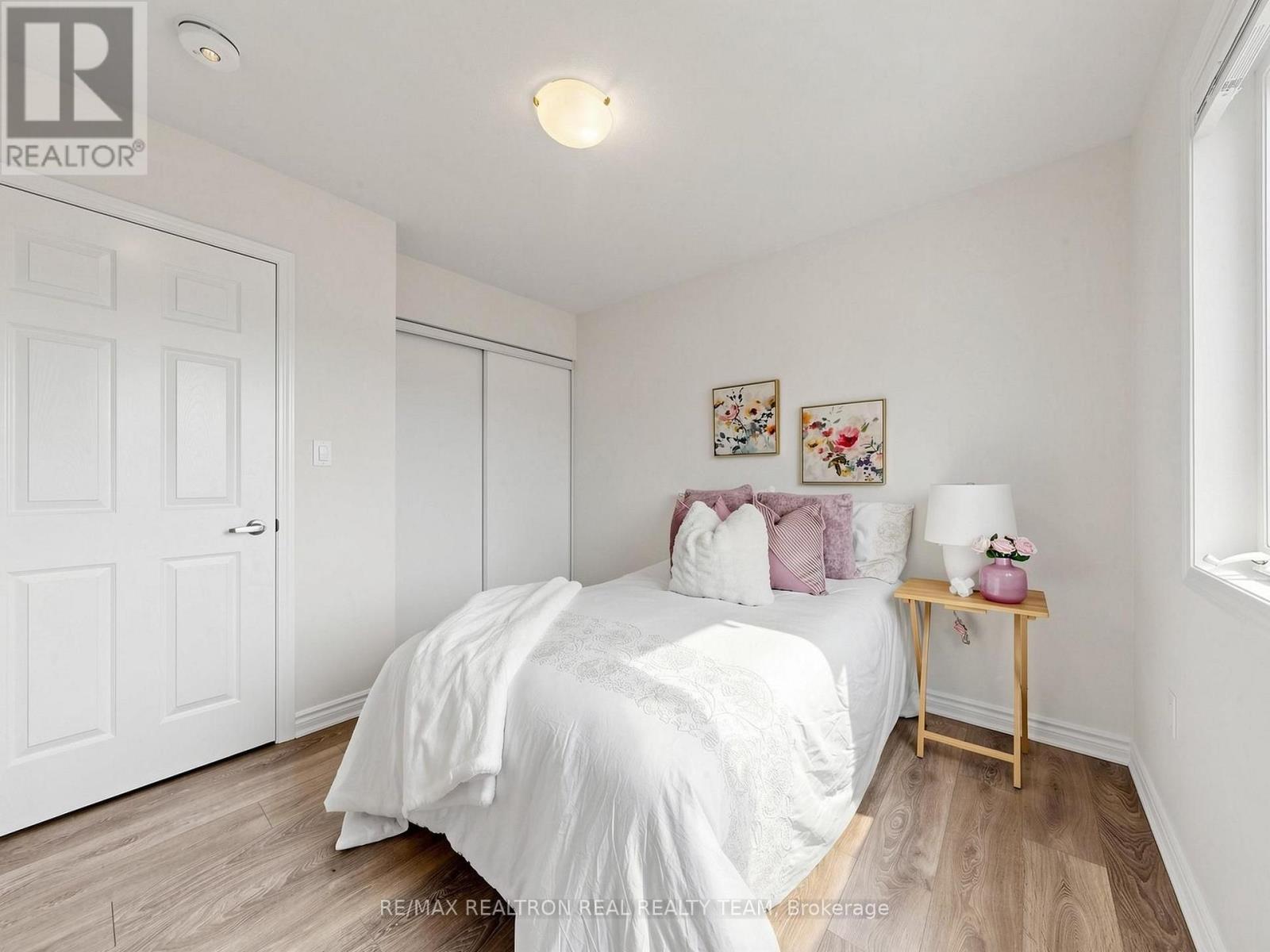2708 Burkholder Drive, Pickering, Ontario  L1X 0G2 - Photo 41 - E13673070
