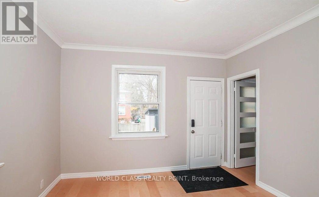 1 Mcintosh Street, Toronto, Ontario  M1N 3Y3 - Photo 10 - E13673112