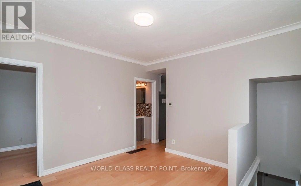 1 Mcintosh Street, Toronto, Ontario  M1N 3Y3 - Photo 8 - E13673112