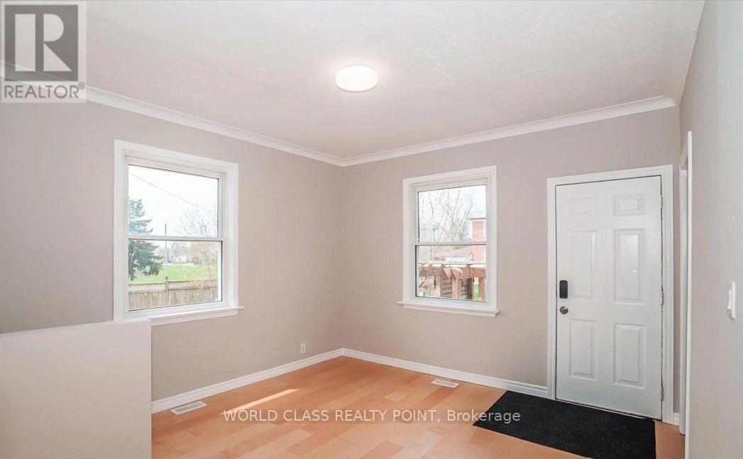1 Mcintosh Street, Toronto, Ontario  M1N 3Y3 - Photo 9 - E13673112