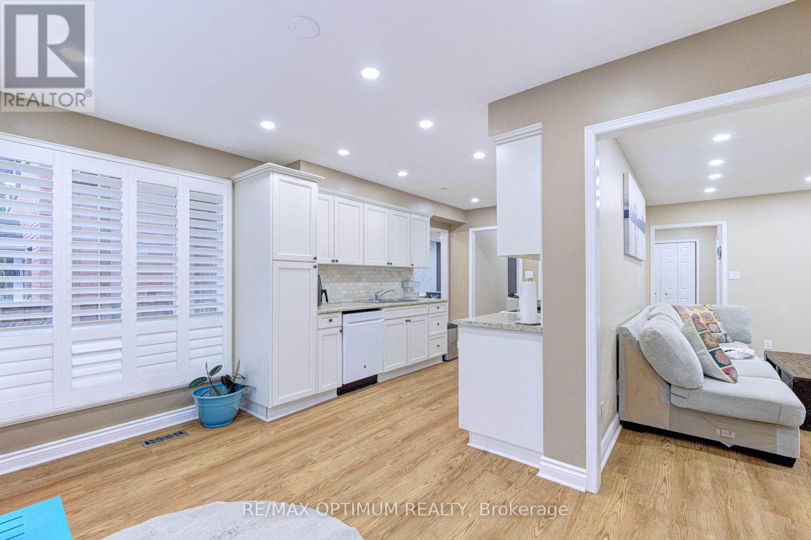 11 Murkar Crescent, Whitby, Ontario  L1N 8Y4 - Photo 21 - E13673210