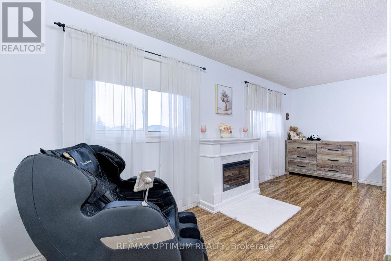11 Murkar Crescent, Whitby, Ontario  L1N 8Y4 - Photo 28 - E13673210