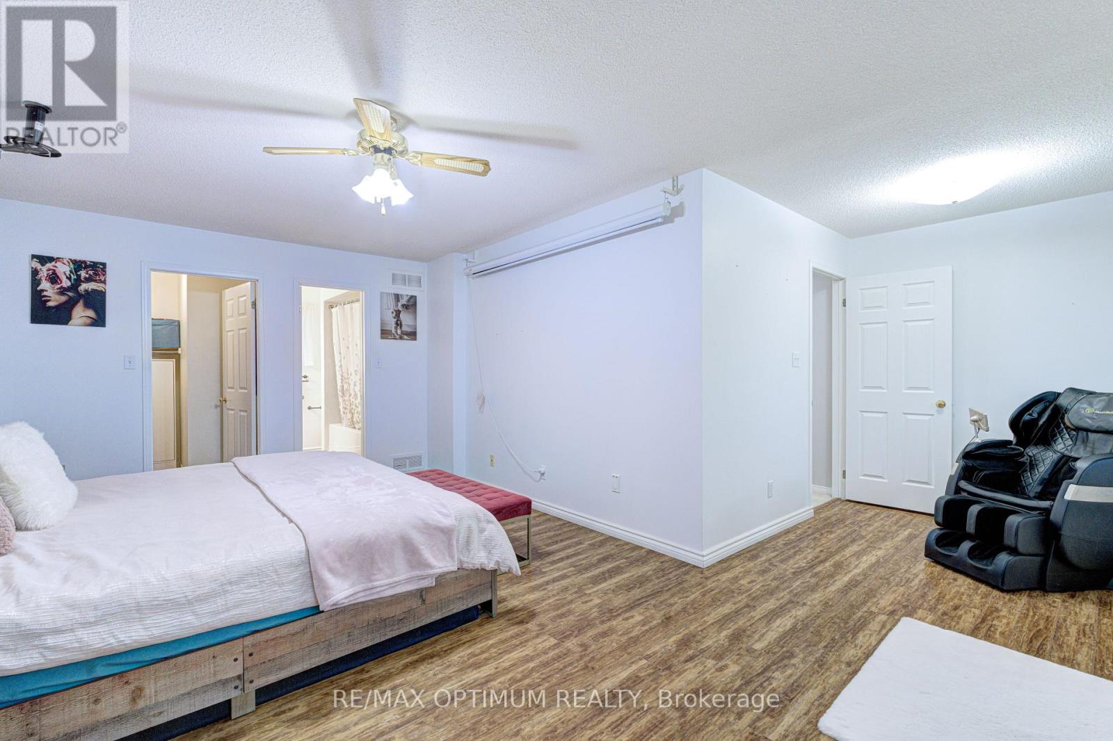 11 Murkar Crescent, Whitby, Ontario  L1N 8Y4 - Photo 29 - E13673210