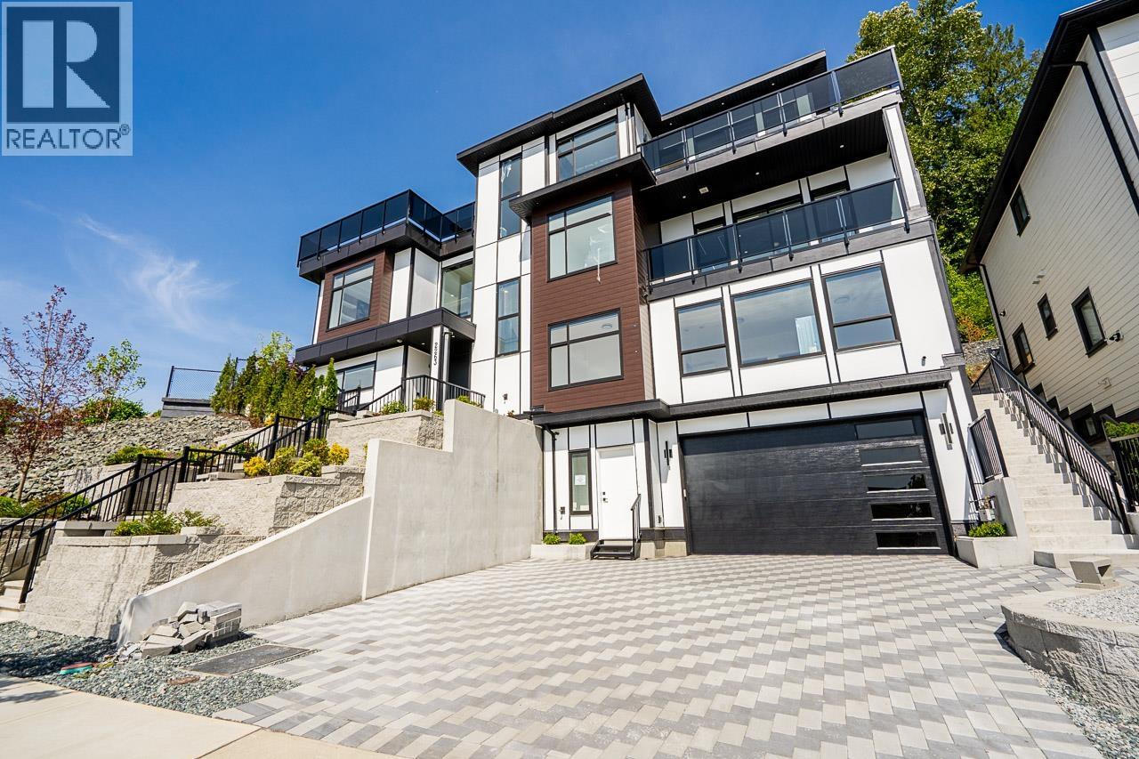 2263 Monashee Court, Coquitlam, British Columbia  V3K 6P7 - Photo 4 - R3127953