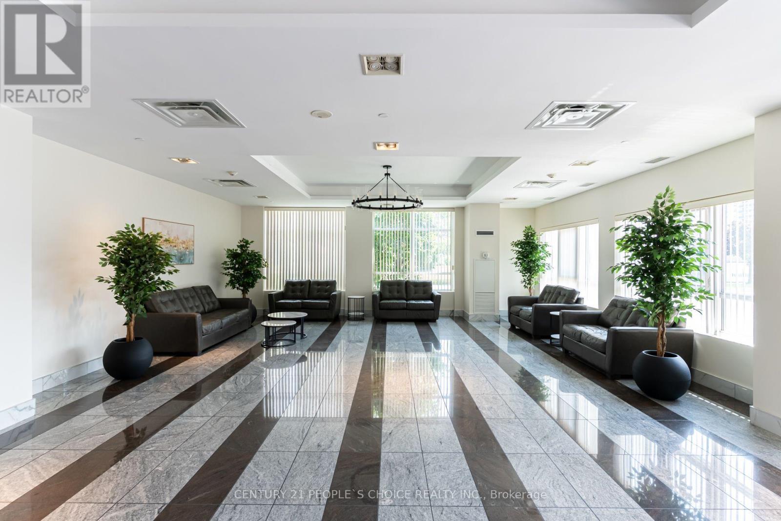 #706 - 1328 Birchmount Road, Toronto, Ontario  M1R 0B6 - Photo 3 - E13673226