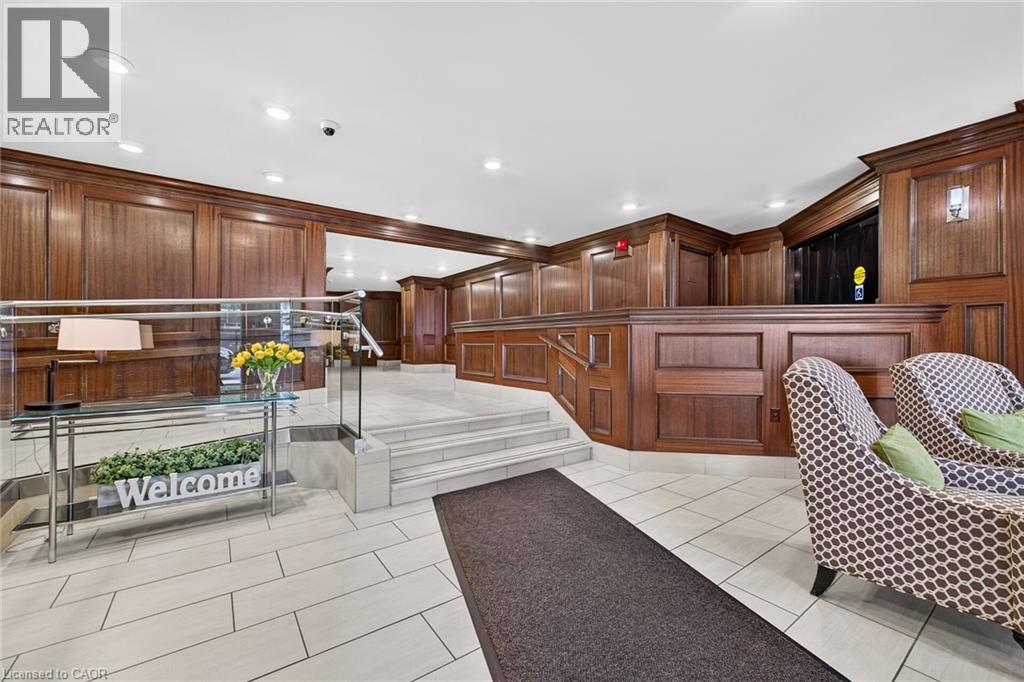 1237 North Shore Boulevard Unit# 405, Burlington, Ontario  L7S 2H8 - Photo 39 - 40847393