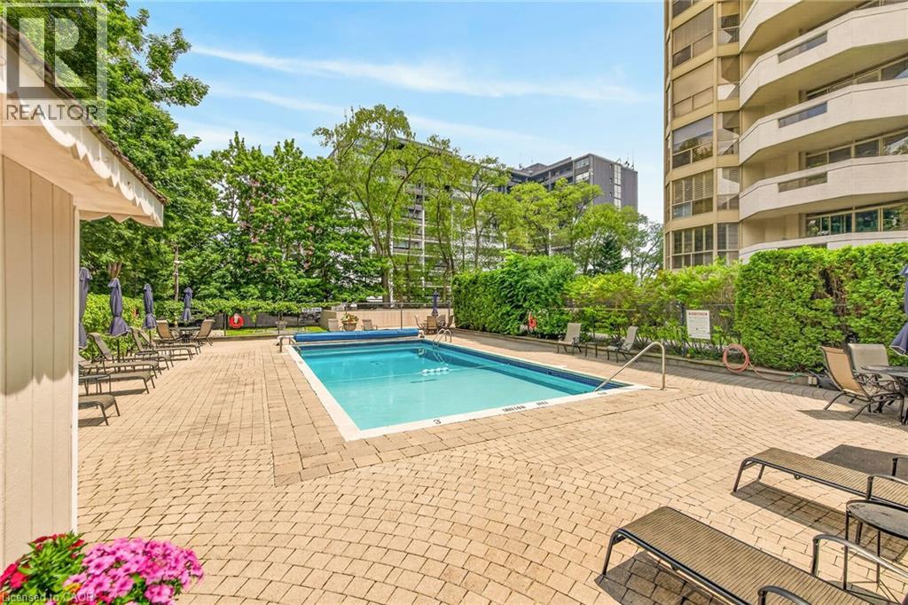 1237 North Shore Boulevard Unit# 405, Burlington, Ontario  L7S 2H8 - Photo 46 - 40847393