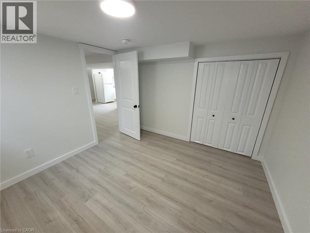 132 East 31st Street, Hamilton, Ontario  L8V 3P2 - Photo 5 - 40853200