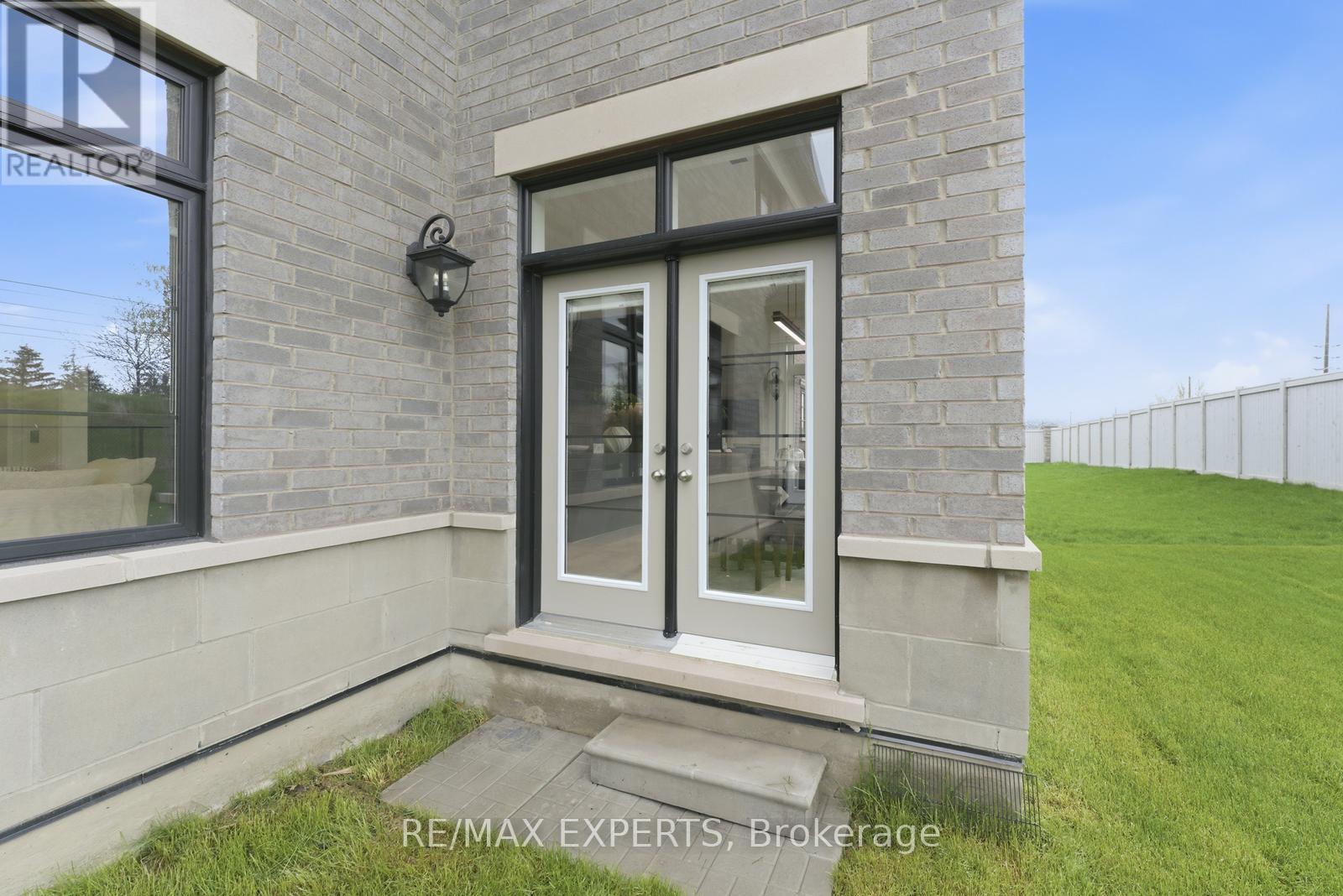 15 Sculpture Garden Lane, Vaughan, Ontario  L4H 4P1 - Photo 40 - N13673044