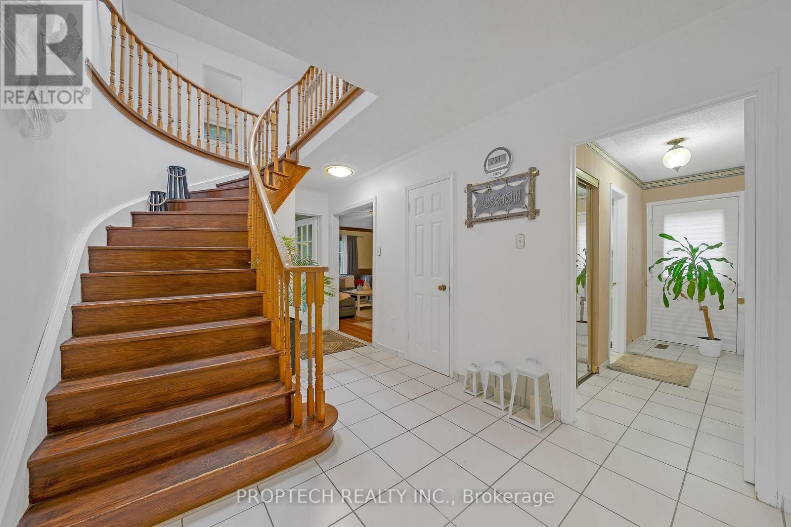 245 Fincham Avenue, Markham (Markham Village), Ontario  L3P 4E5 - Photo 11 - N13673068