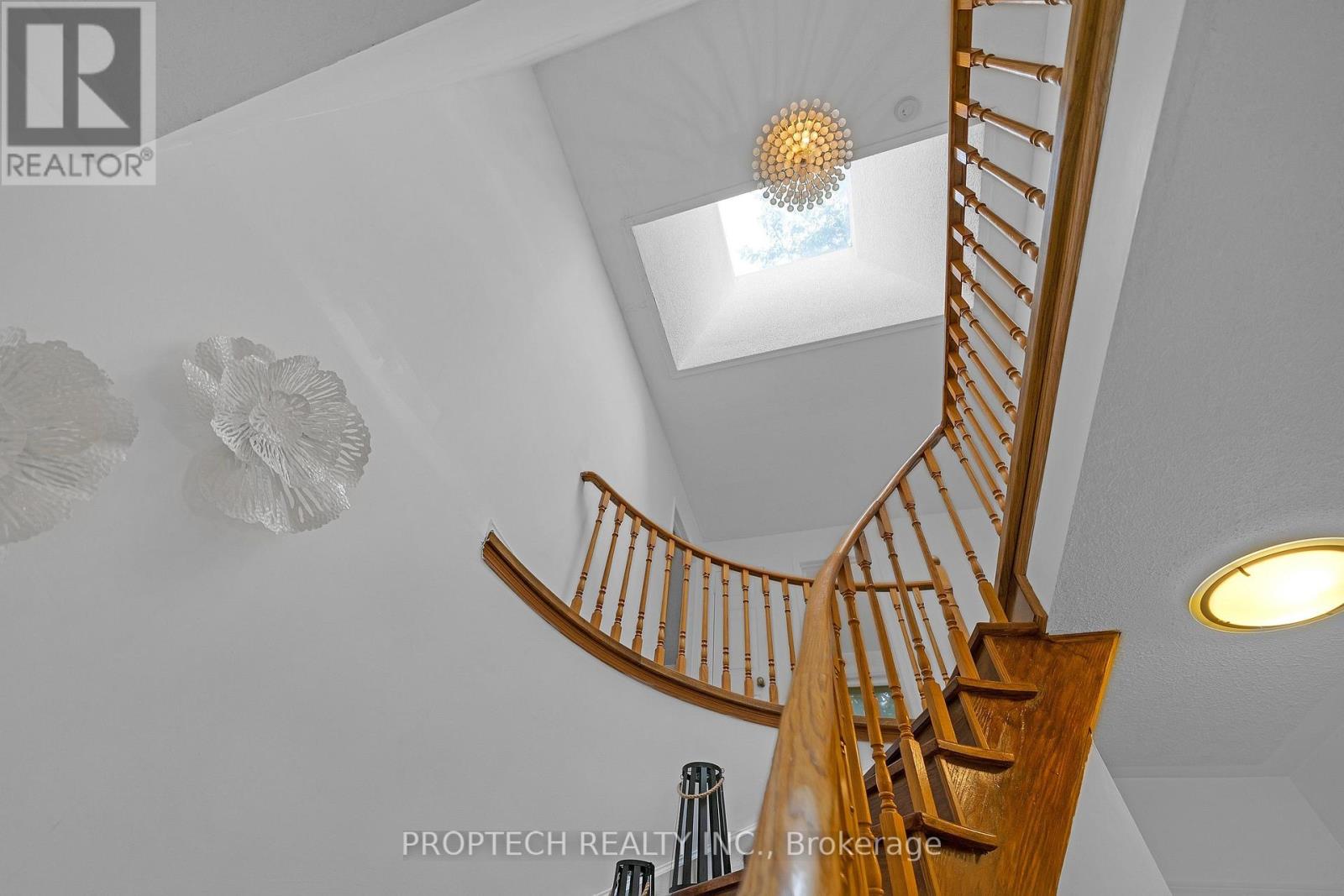245 Fincham Avenue, Markham (Markham Village), Ontario  L3P 4E5 - Photo 22 - N13673068