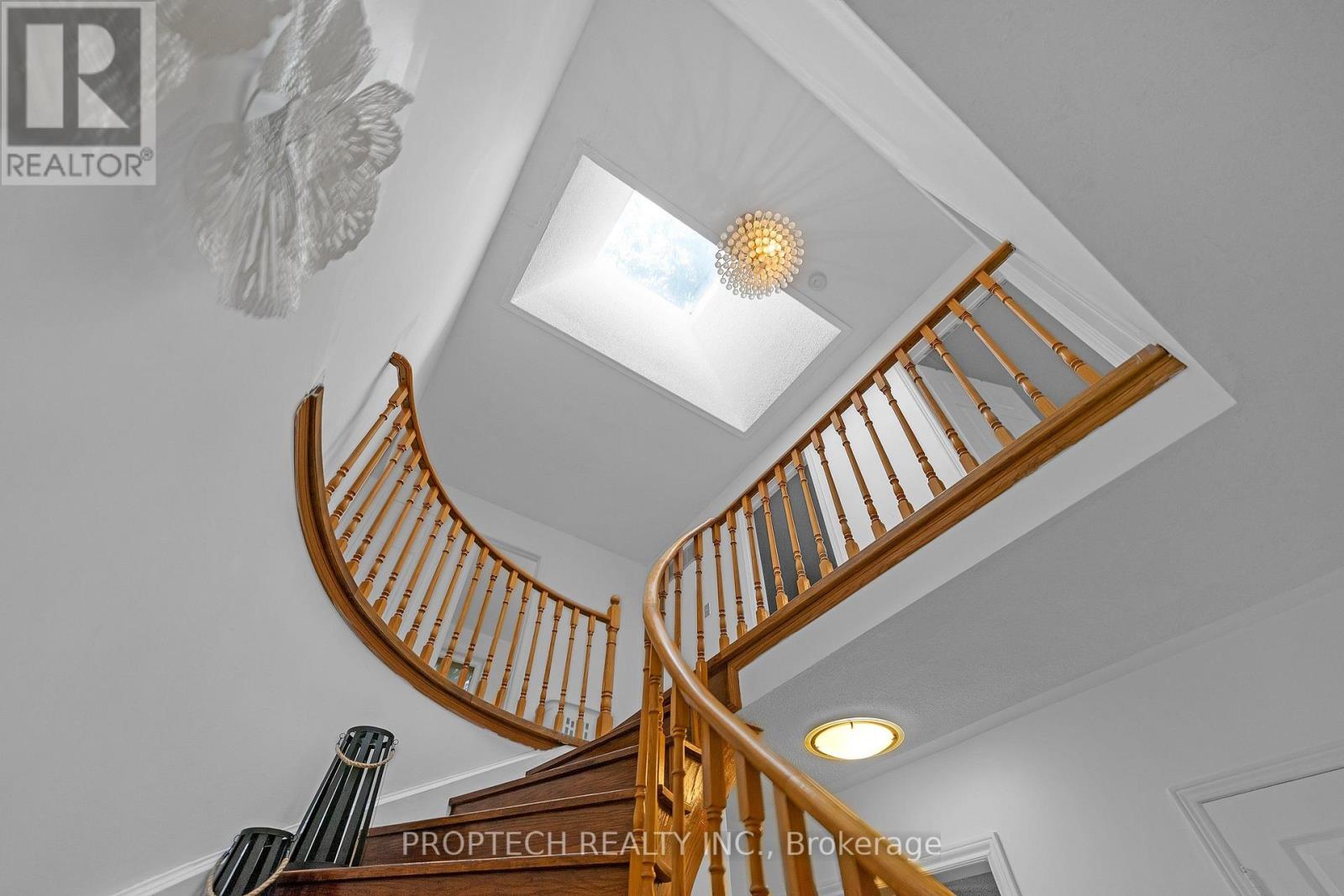 245 Fincham Avenue, Markham (Markham Village), Ontario  L3P 4E5 - Photo 23 - N13673068