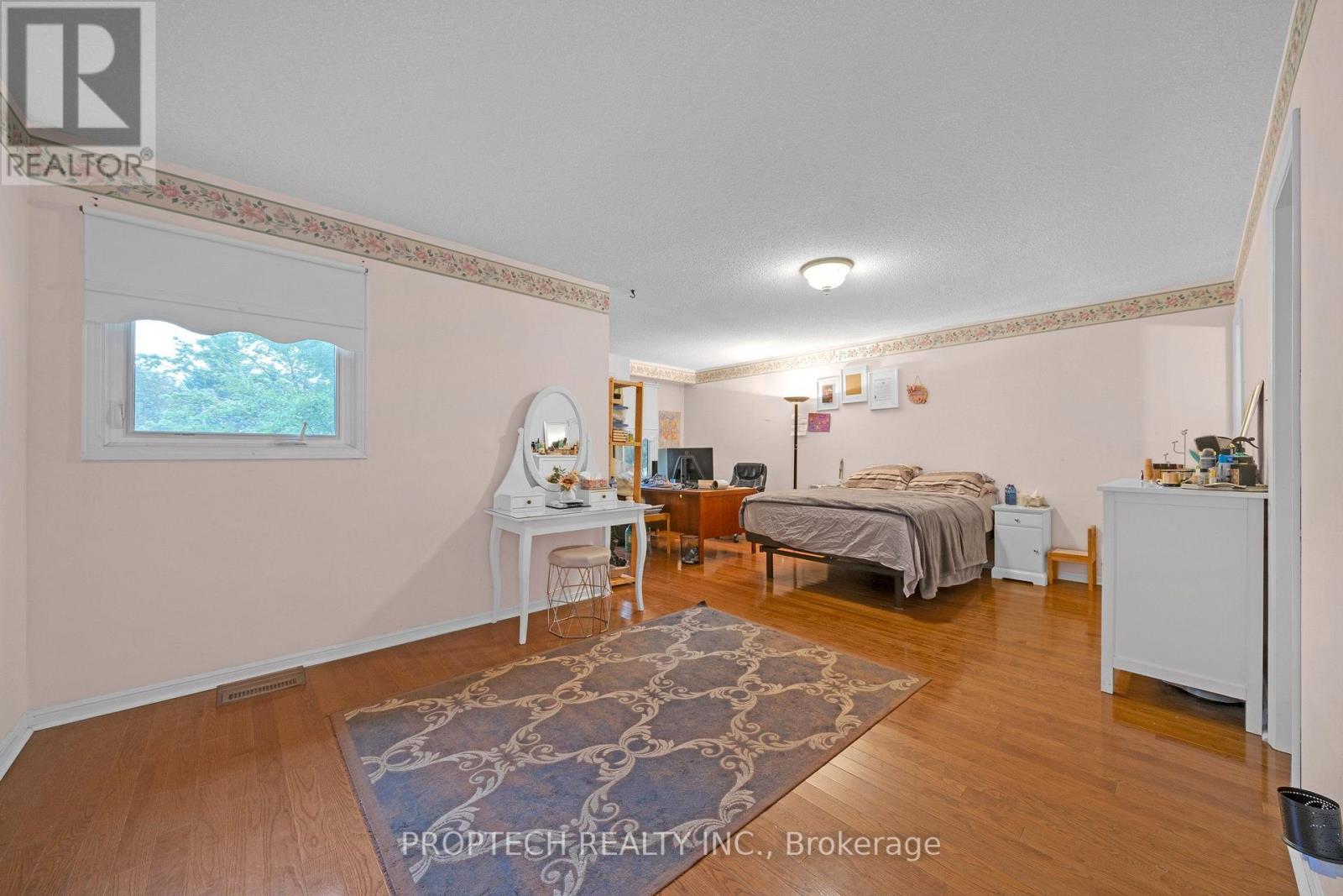 245 Fincham Avenue, Markham (Markham Village), Ontario  L3P 4E5 - Photo 25 - N13673068