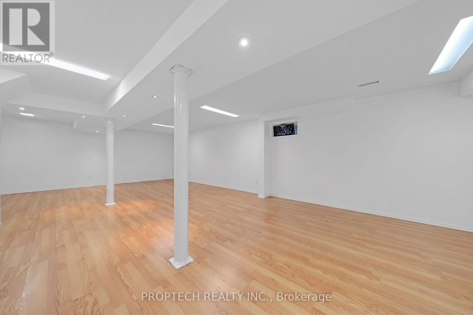 245 Fincham Avenue, Markham (Markham Village), Ontario  L3P 4E5 - Photo 37 - N13673068