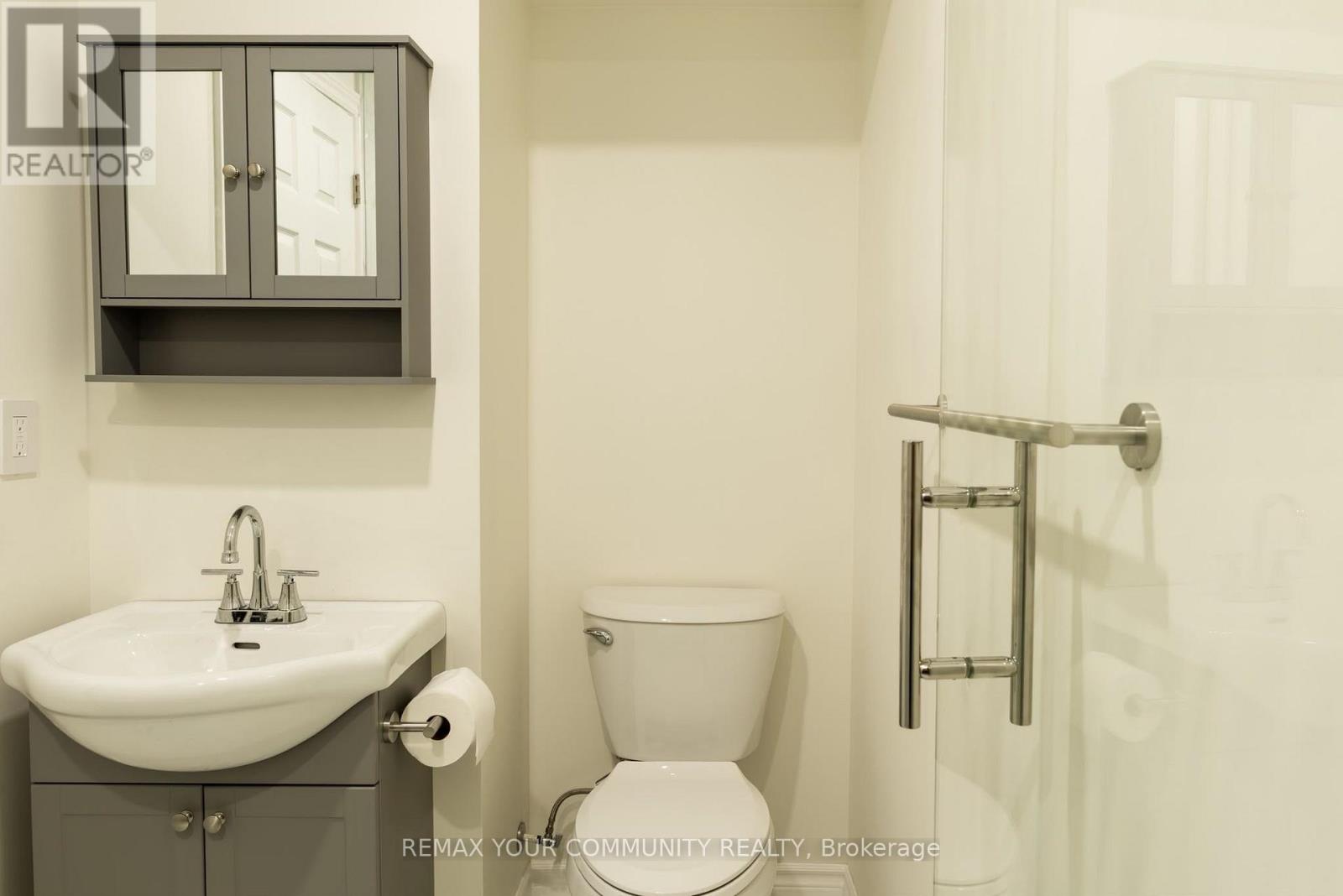 241 Orchards Heights Boulevard, Aurora, Ontario  L4G 5A2 - Photo 9 - N13673074
