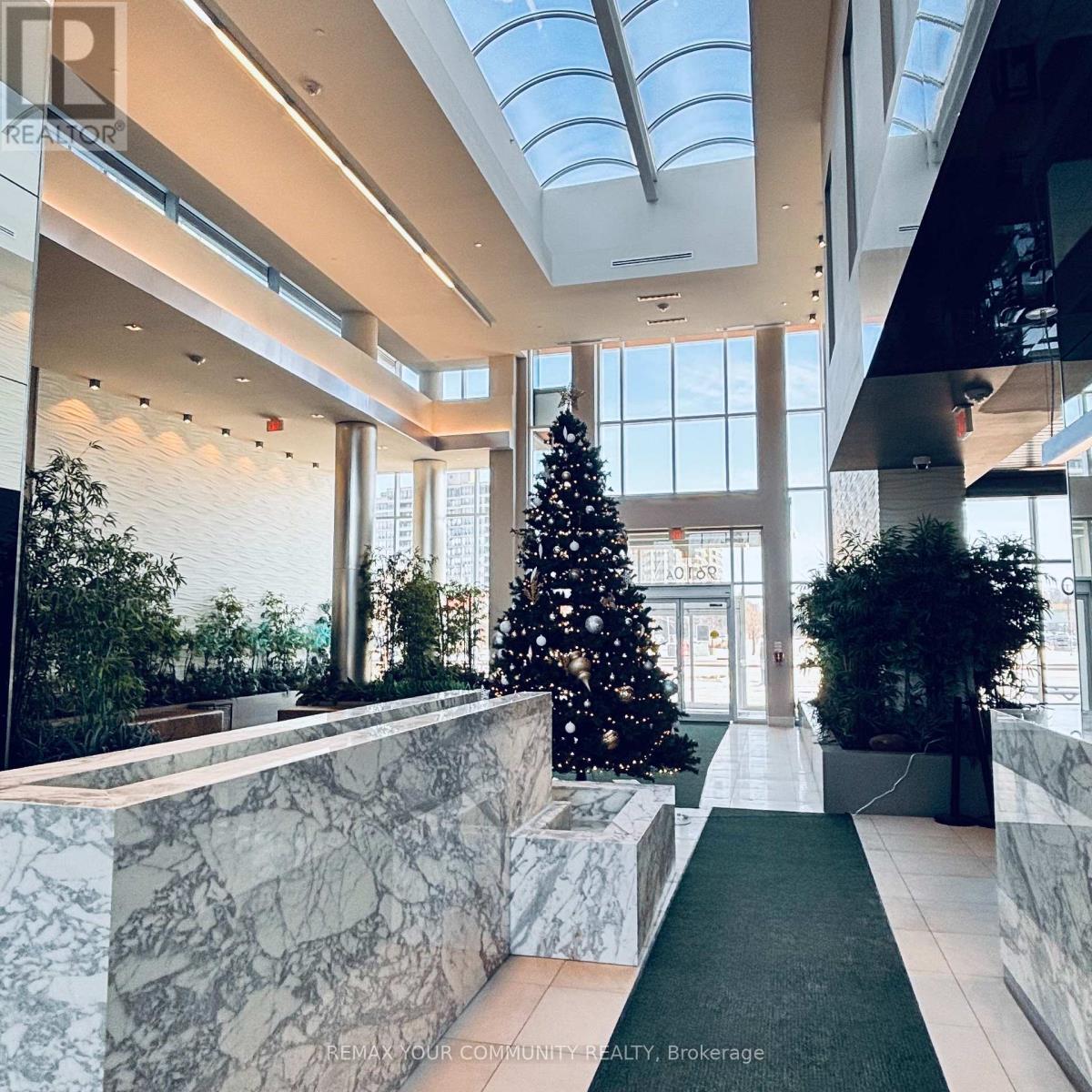 318b - 9600 Yonge Street, Richmond Hill, Ontario  L4C 0X3 - Photo 4 - N13673092