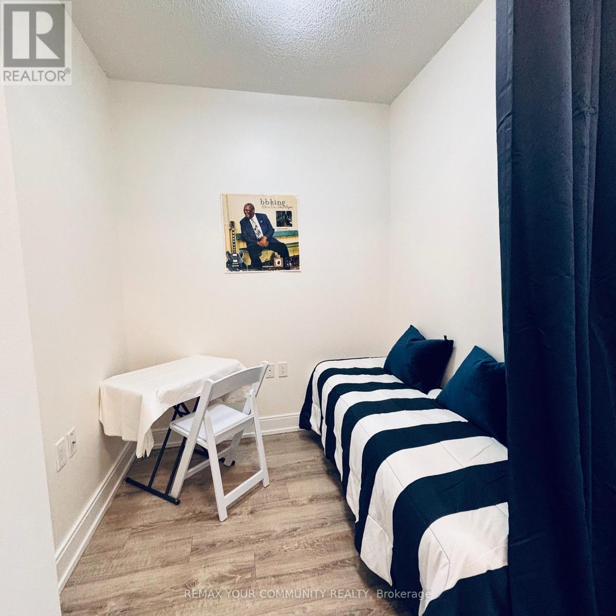 318b - 9600 Yonge Street, Richmond Hill, Ontario  L4C 0X3 - Photo 5 - N13673092