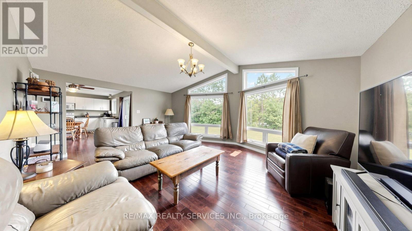 9225 County 1 Road, Adjala-Tosorontio, Ontario  L0N 1P0 - Photo 4 - N13673150