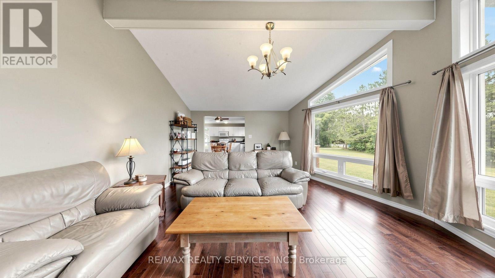 9225 County 1 Road, Adjala-Tosorontio, Ontario  L0N 1P0 - Photo 5 - N13673150