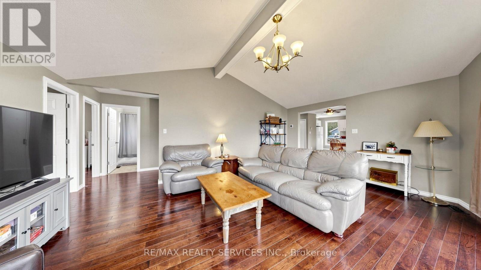 9225 County 1 Road, Adjala-Tosorontio, Ontario  L0N 1P0 - Photo 6 - N13673150