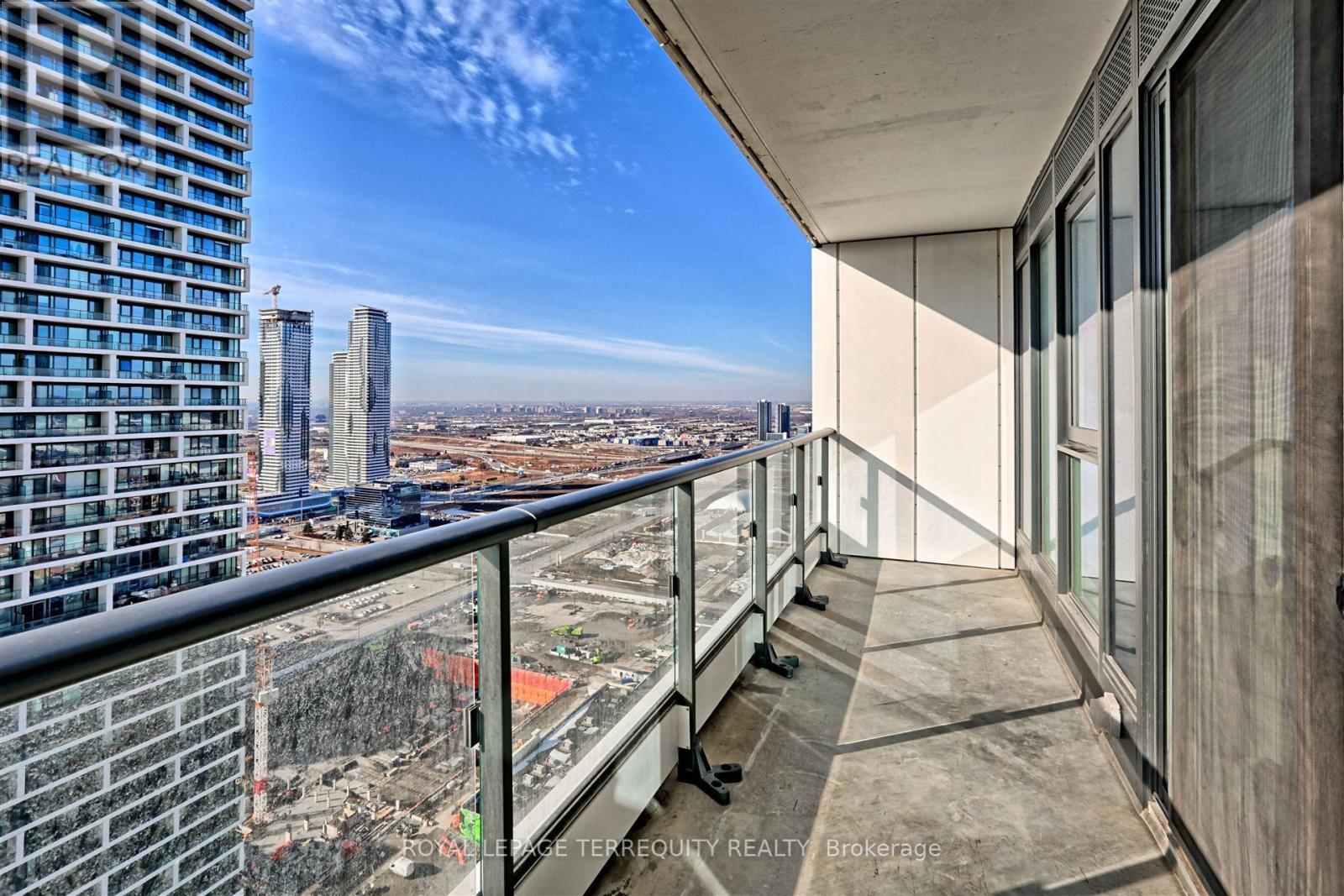 3707 - 898 Portage Parkway, Vaughan, Ontario  L4K 0J6 - Photo 10 - N13673214
