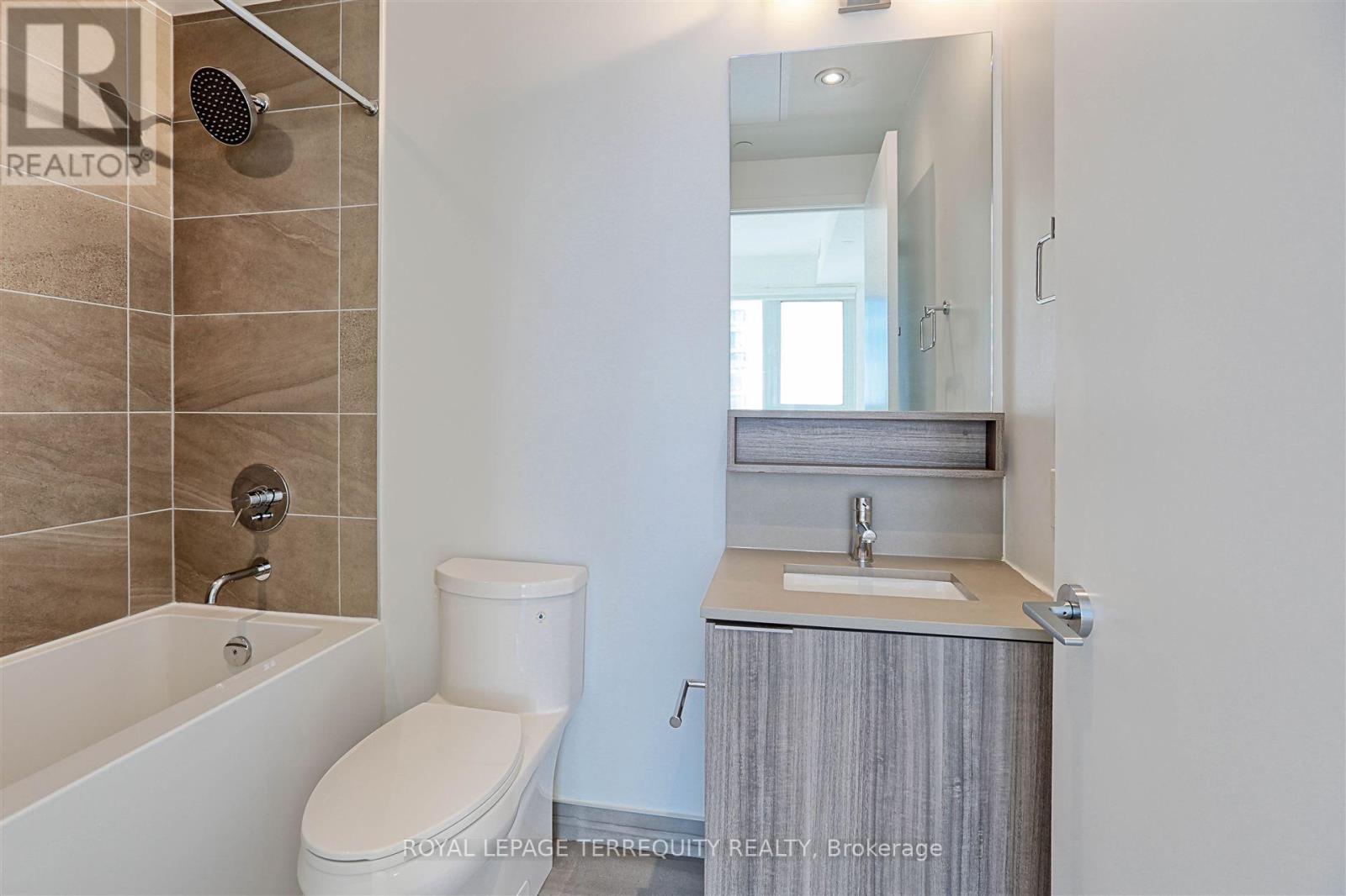 3707 - 898 Portage Parkway, Vaughan, Ontario  L4K 0J6 - Photo 13 - N13673214