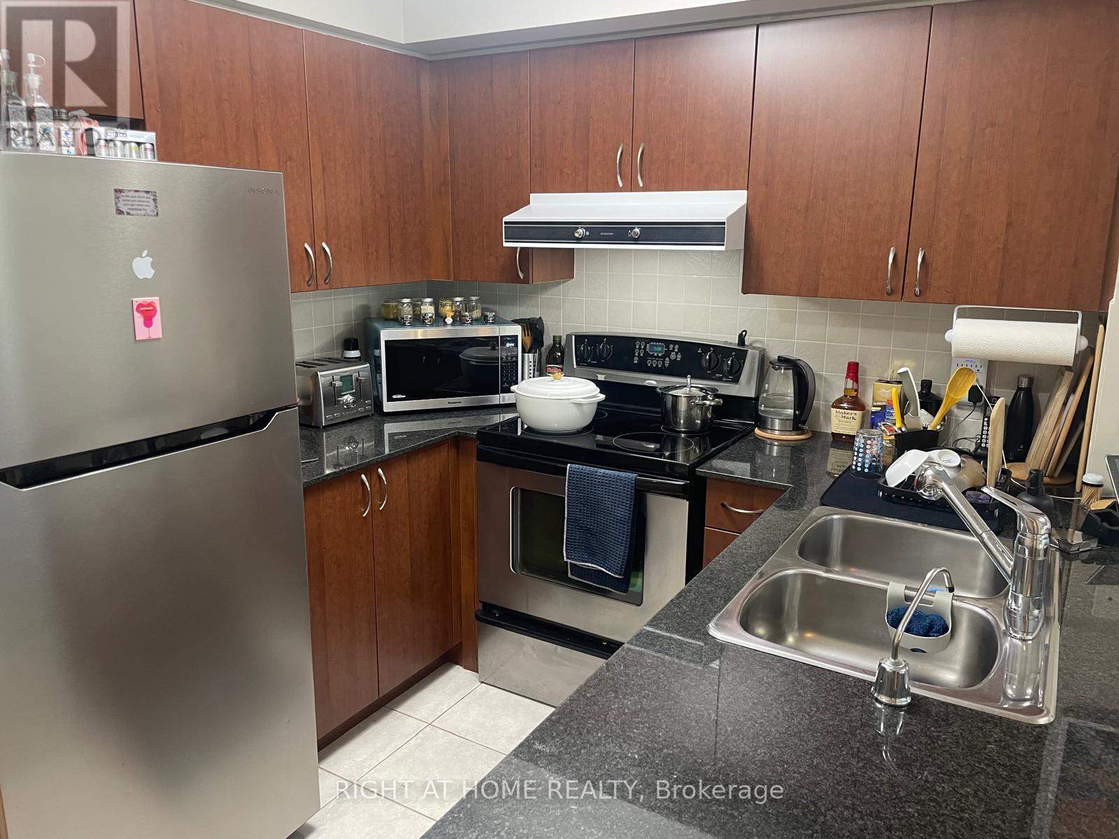 1804 - 7 North Park Drive W, Markham, Ontario  L4J 0C9 - Photo 11 - N13673230