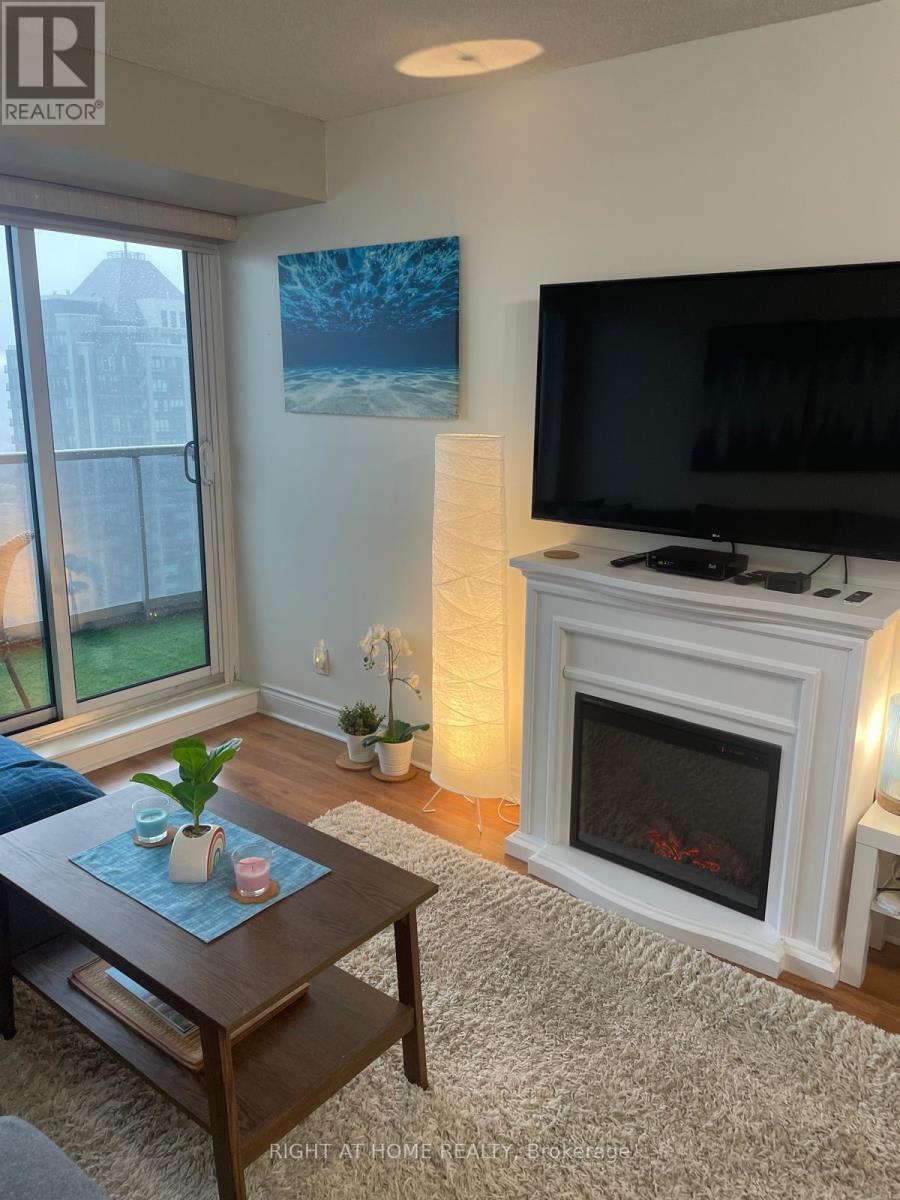 1804 - 7 North Park Drive W, Markham, Ontario  L4J 0C9 - Photo 3 - N13673230