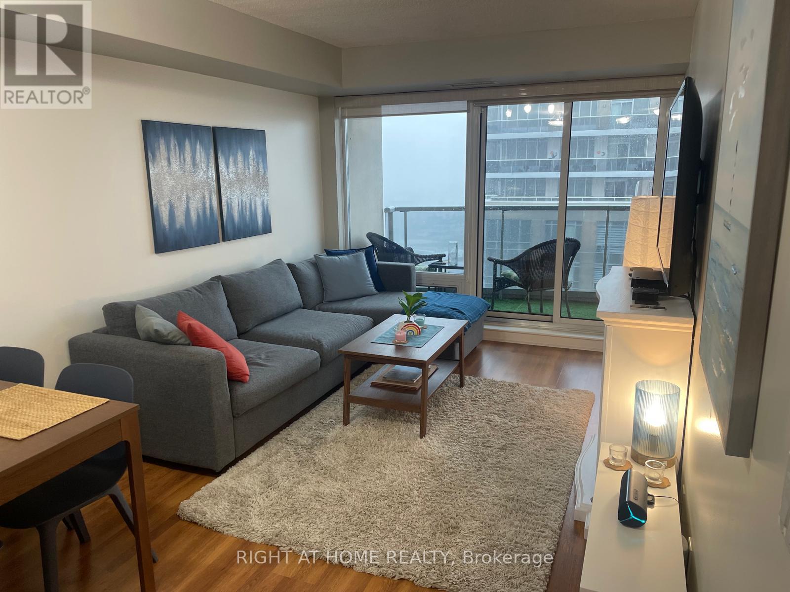 1804 - 7 North Park Drive W, Markham, Ontario  L4J 0C9 - Photo 4 - N13673230