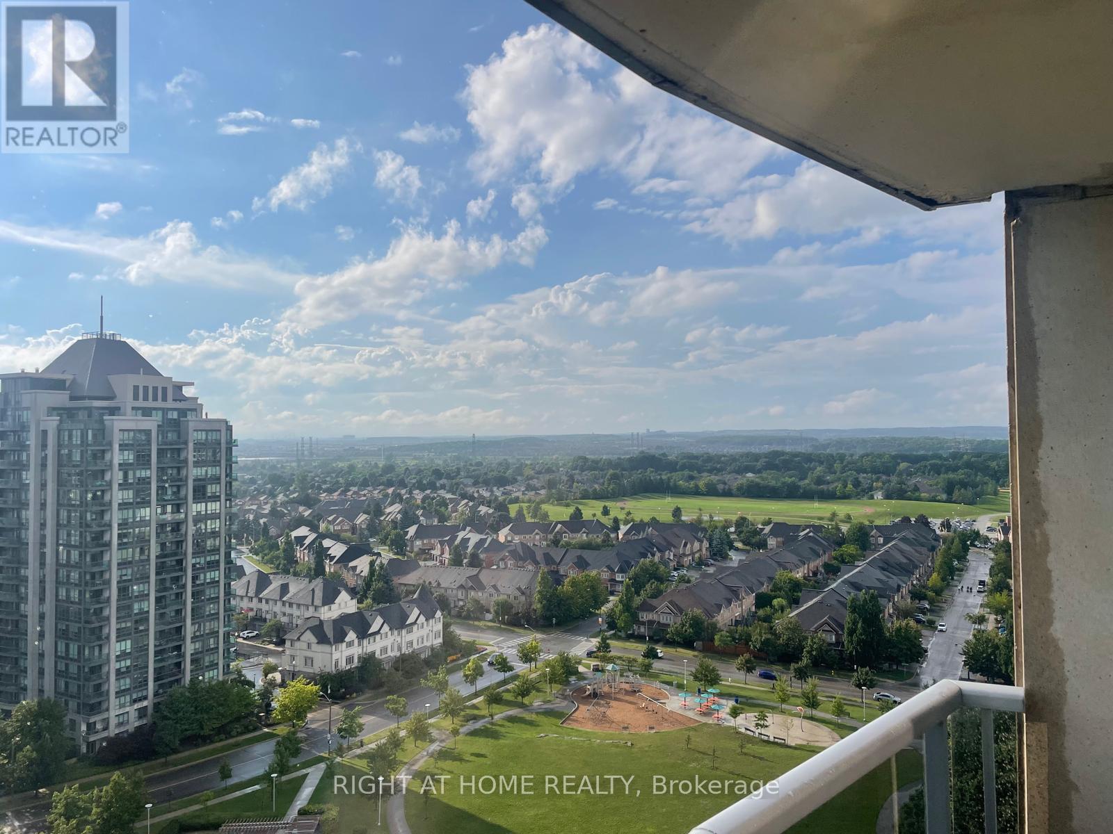 1804 - 7 North Park Drive W, Markham, Ontario  L4J 0C9 - Photo 5 - N13673230