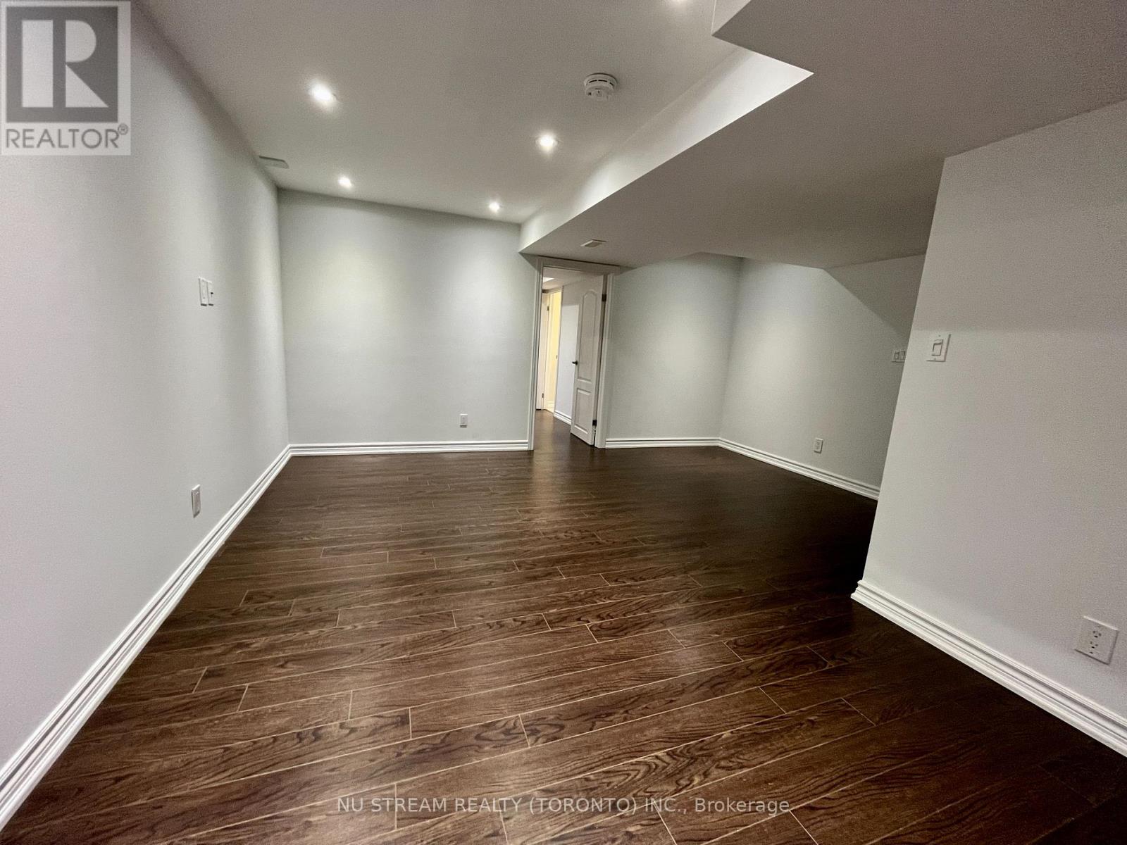 1st&bsm - 41 Begonia Street, Markham, Ontario  L6E 0P6 - Photo 20 - N13673248