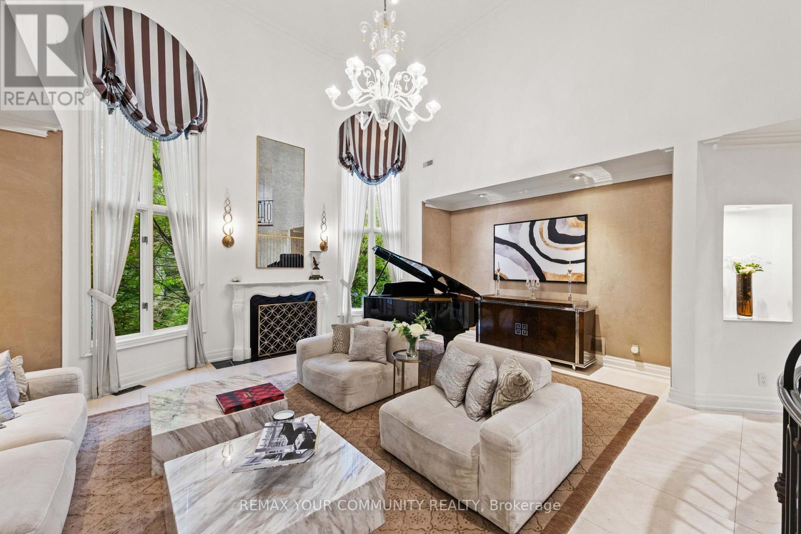 75 Arnold Avenue, Vaughan (Crestwood-Springfarm-Yorkhill), Ontario  L4J 1B4 - Photo 7 - N13673256