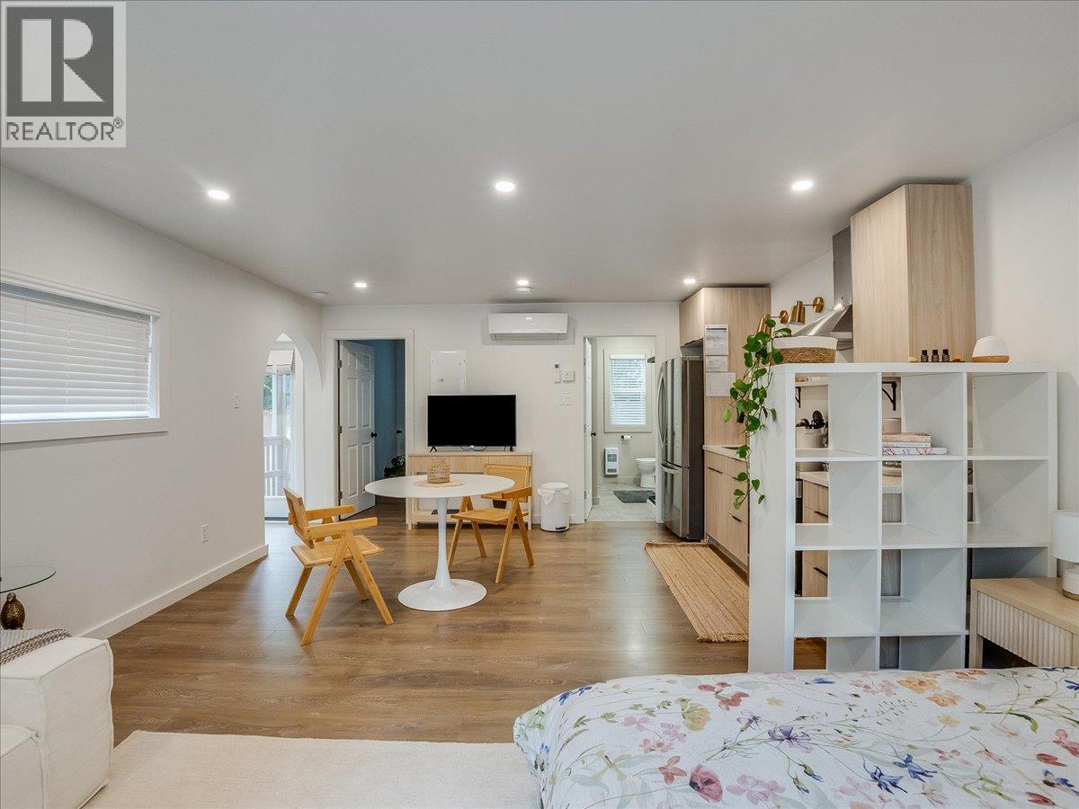 2116 Columbia Avenue, Castlegar, British Columbia  V1N 2X1 - Photo 45 - 10388013