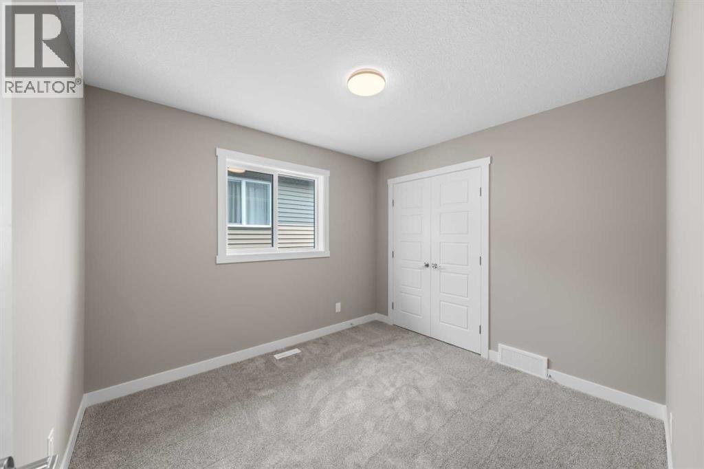 408 Sora Boulevard SE, Calgary, Alberta  T3S 0M2 - Photo 8 - A2336372