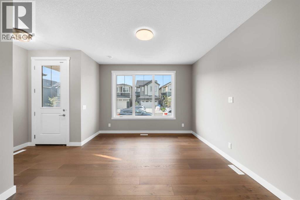 94 Sora Gardens SE, Calgary, Alberta  T3S 0V3 - Photo 2 - A2336374
