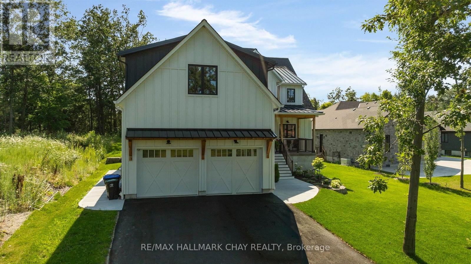25 Heatherwood Drive, Springwater, Ontario  L0L 1X1 - Photo 3 - S13673062
