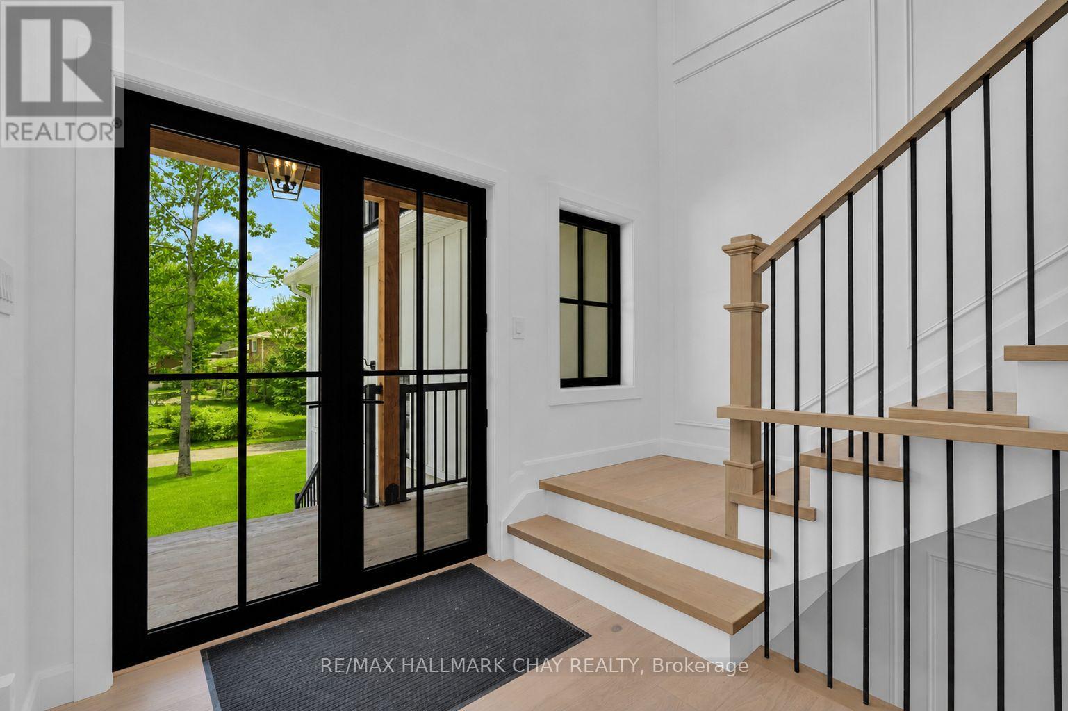 25 Heatherwood Drive, Springwater, Ontario  L0L 1X1 - Photo 8 - S13673062