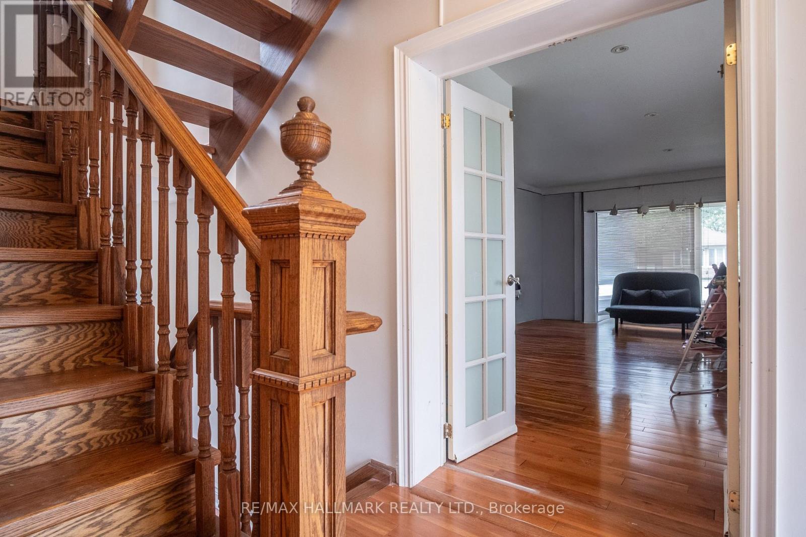 6 Griggsden Avenue, Toronto, Ontario  M9P 2Z5 - Photo 19 - W13659634