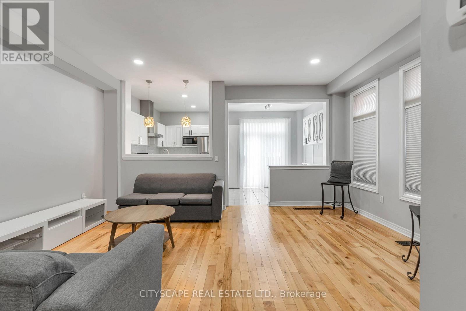 5623 Longboat Avenue, Mississauga, Ontario  L5M 7E5 - Photo 13 - W13673026