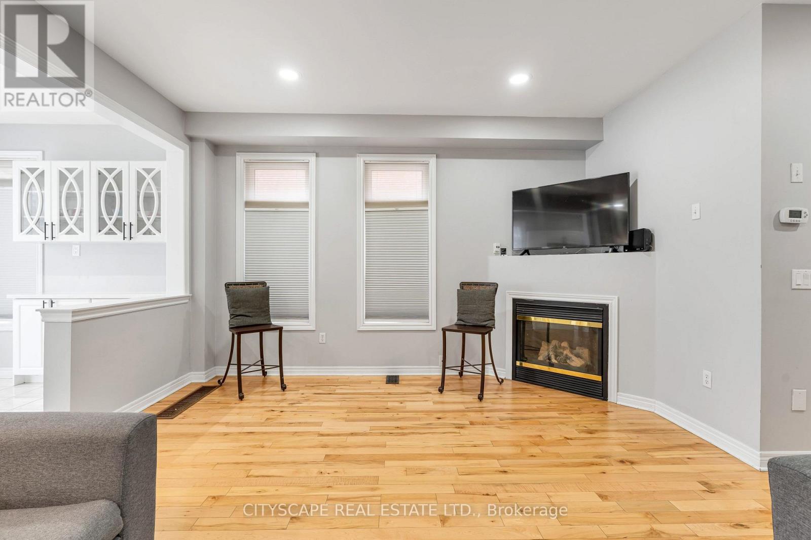 5623 Longboat Avenue, Mississauga, Ontario  L5M 7E5 - Photo 14 - W13673026