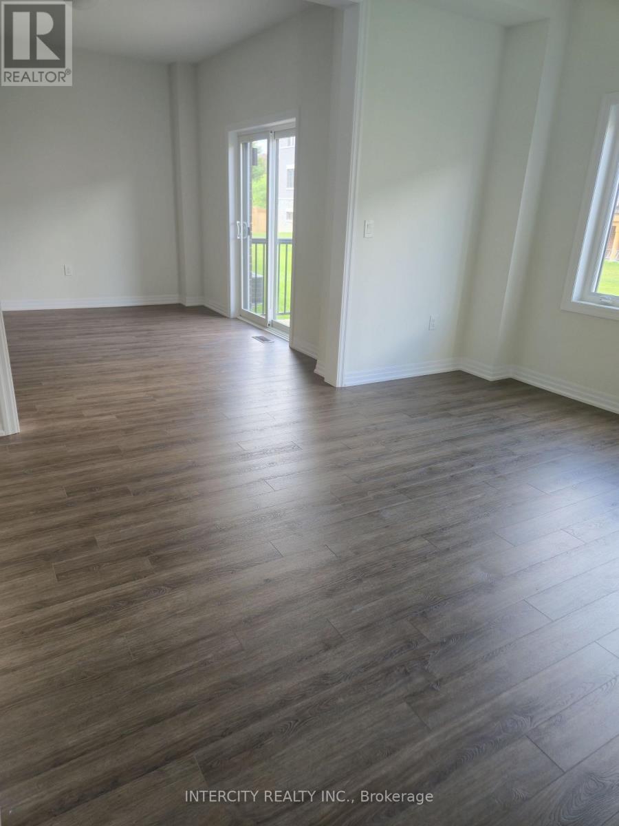 Upper - 45 Pembrook Street, Caledon, Ontario  L7E 4M7 - Photo 6 - W13673050