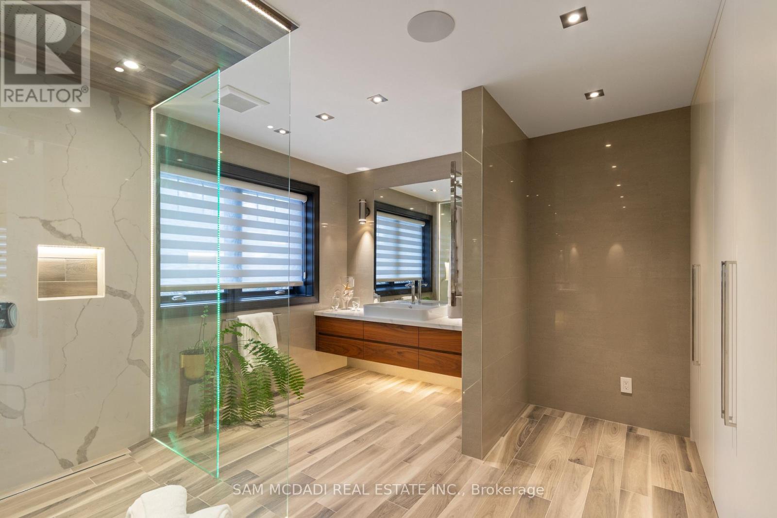 1031 Welwyn Drive, Mississauga, Ontario  L5J 3J2 - Photo 18 - W13673094