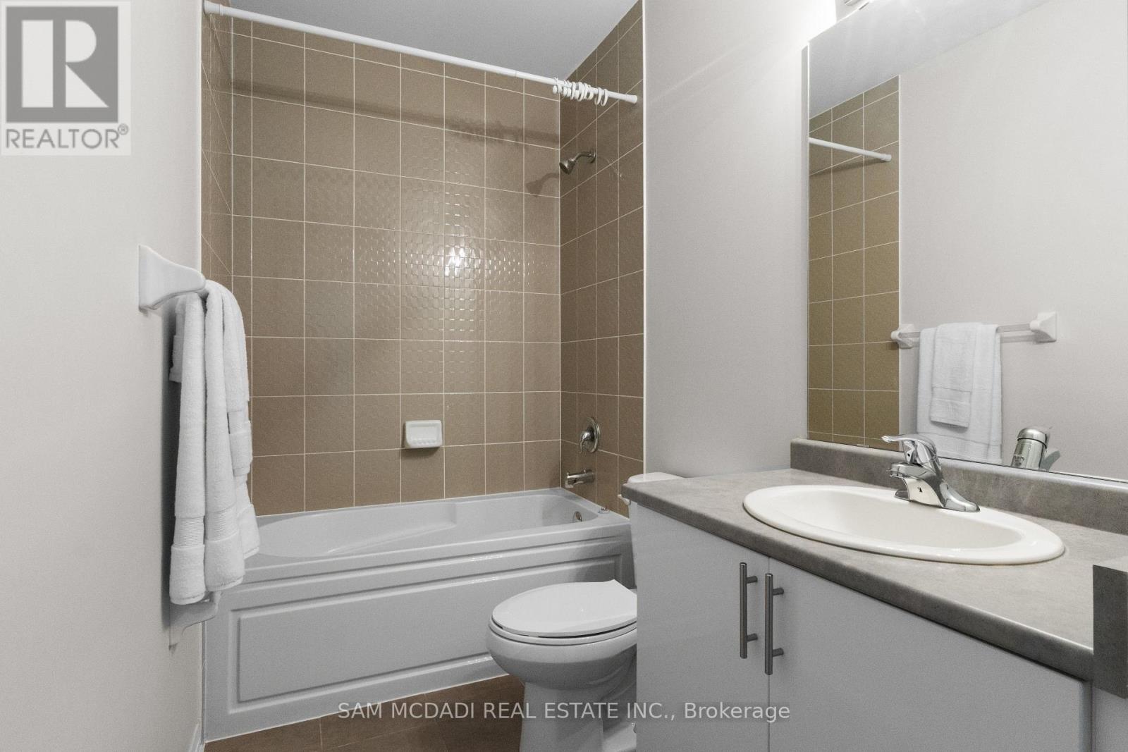 201 - 1208 Main Street E, Milton, Ontario  L9T 9K7 - Photo 13 - W13673142