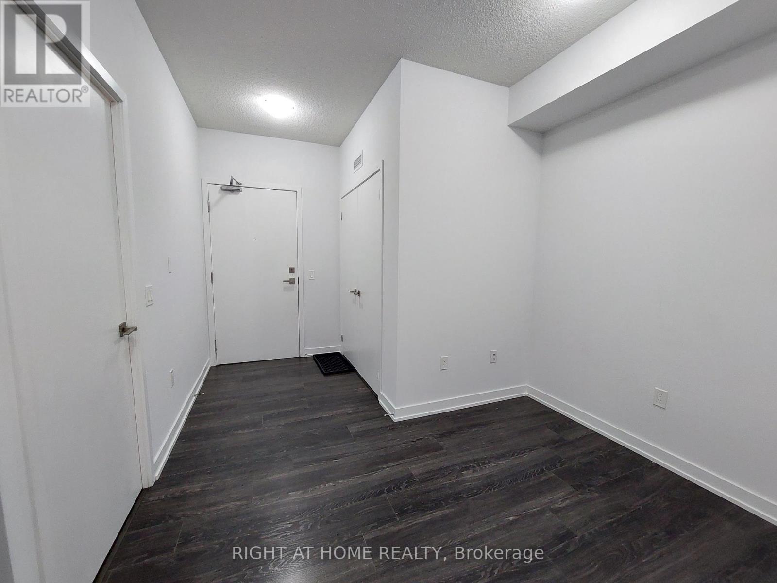 2820 - 4055 Parkside Village Drive, Mississauga, Ontario  L5B 0K8 - Photo 11 - W13673204