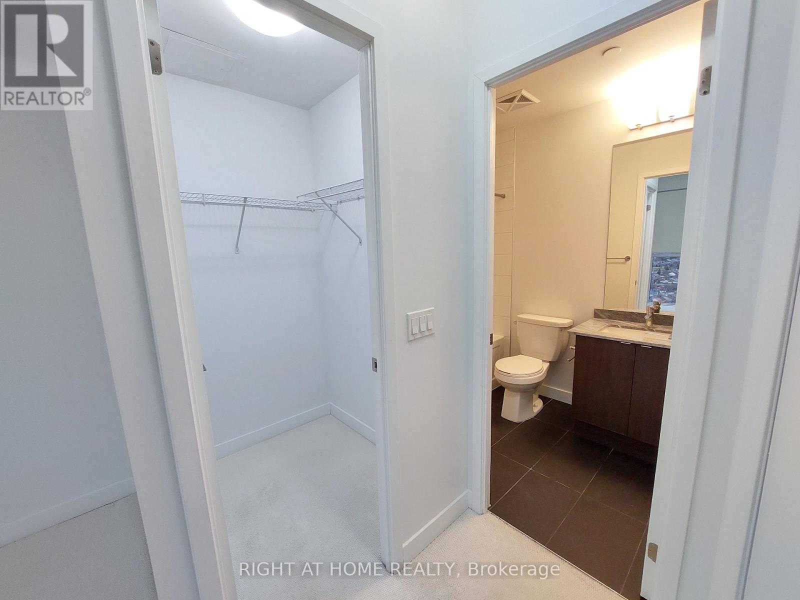 2820 - 4055 Parkside Village Drive, Mississauga, Ontario  L5B 0K8 - Photo 15 - W13673204