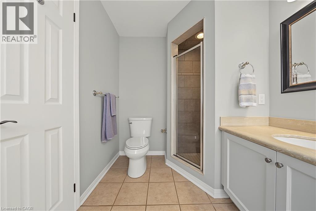 562 Delphine Drive, Burlington, Ontario  L7L 6X1 - Photo 14 - 40853937