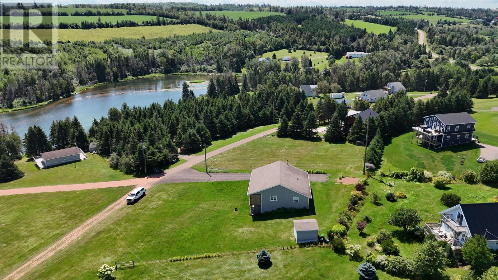 65 Riverview Dr, New London, Prince Edward Island  C0B 1M0 - Photo 6 - 202620537