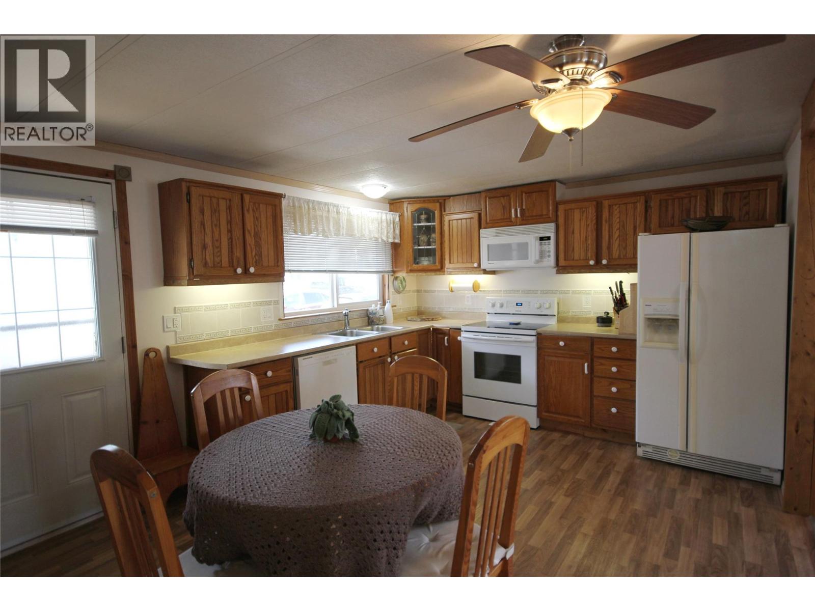 3999 Skaha Lake Road Unit# 73, Penticton, British Columbia  V2A 6J7 - Photo 2 - 10375018