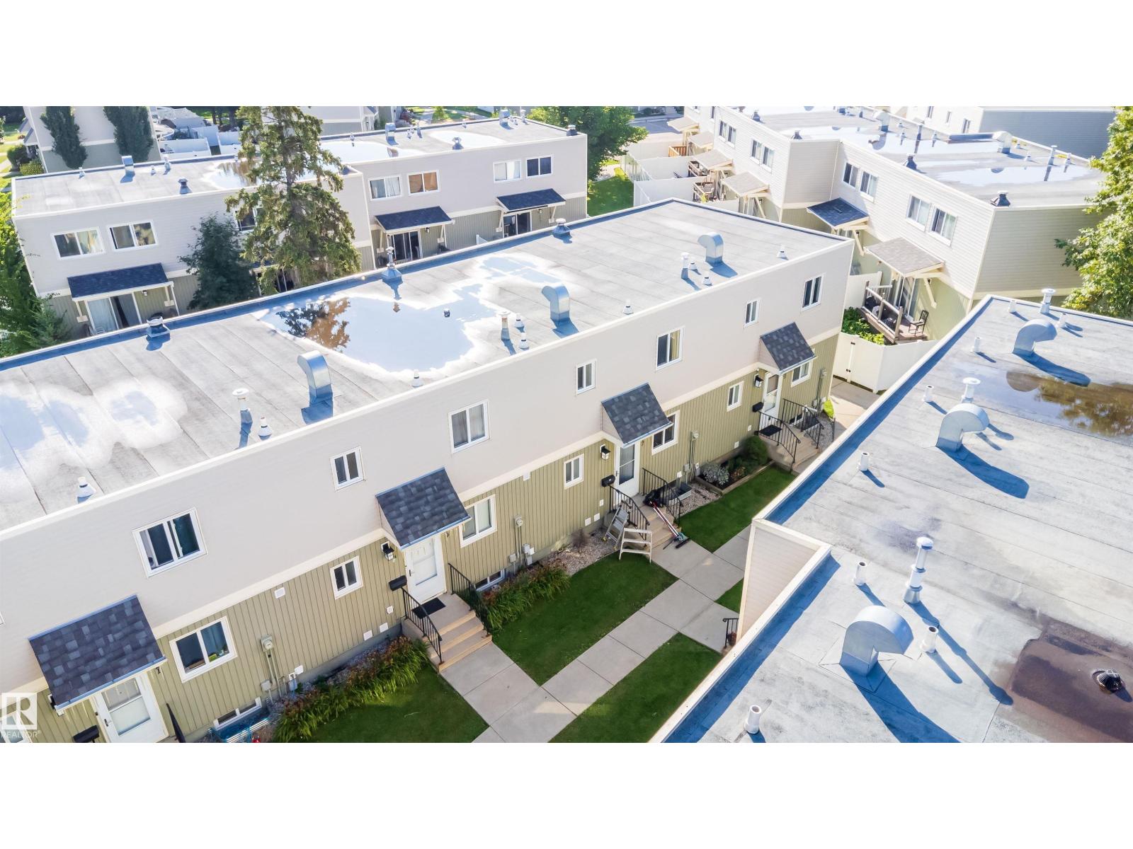 8217 182 St Nw Nw, Edmonton, Alberta T5T 1L2 - Photo 3 - E4503661